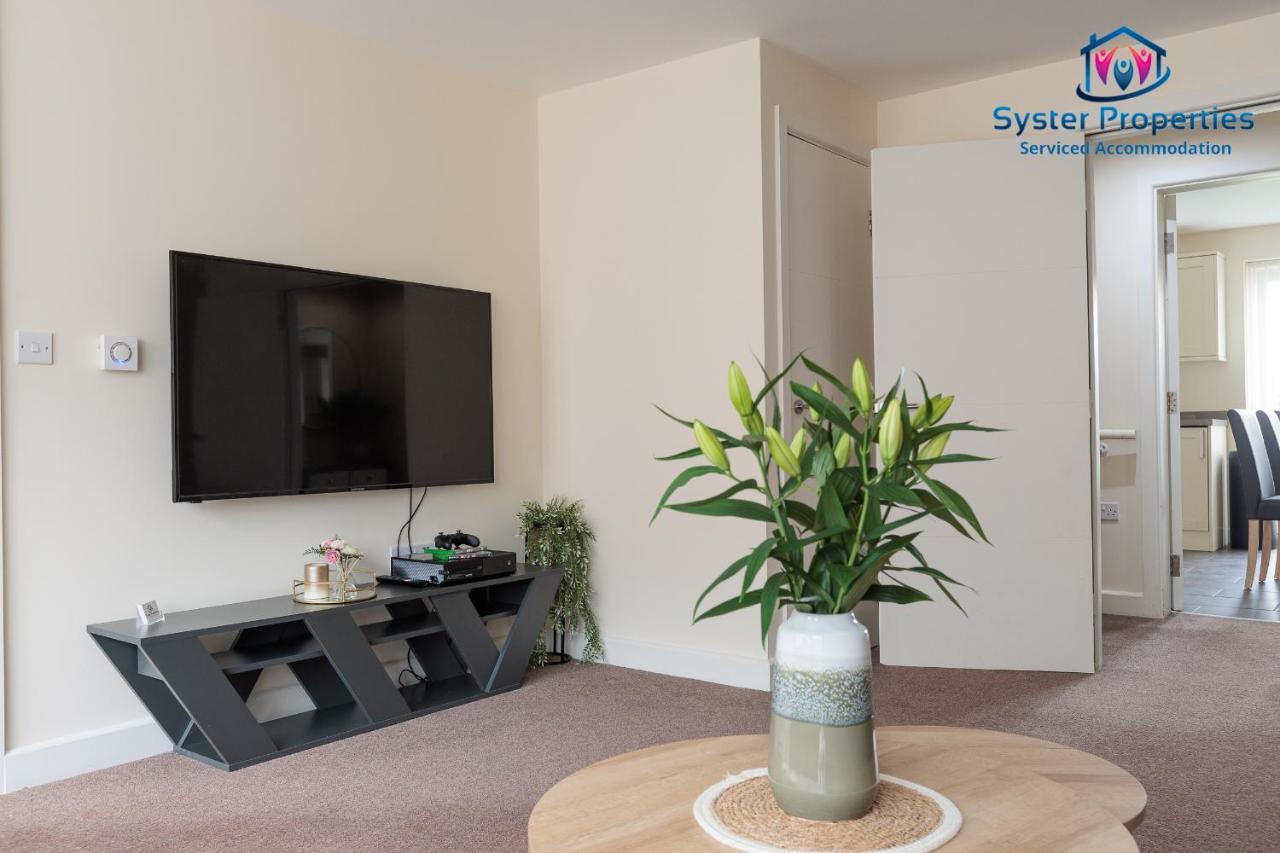 Syster Properties Serviced Accommodation Leicester 5 Bedroom House Glen View Extérieur photo