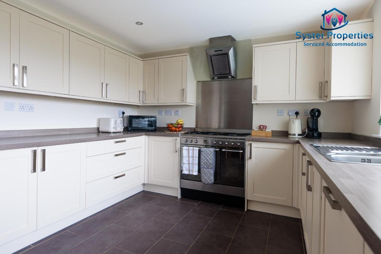 Syster Properties Serviced Accommodation Leicester 5 Bedroom House Glen View Extérieur photo